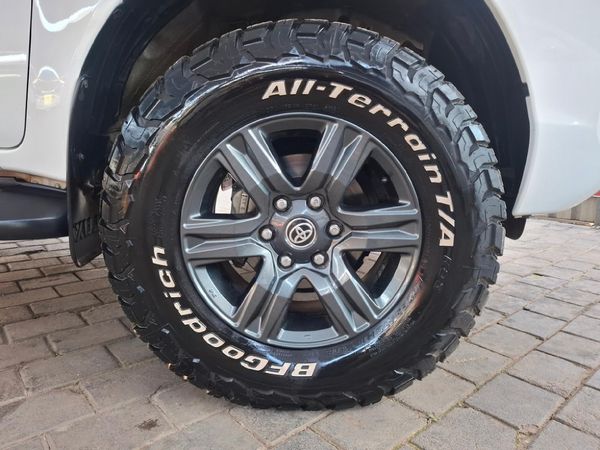2024-Toyota-Hilux-24-GD-6-Raised-Body-Raider-Auto-Extended-Cab image:4