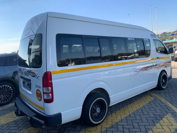 2024-Toyota-Quantum-25-D-4D-Sesfikile-16-seat image:3