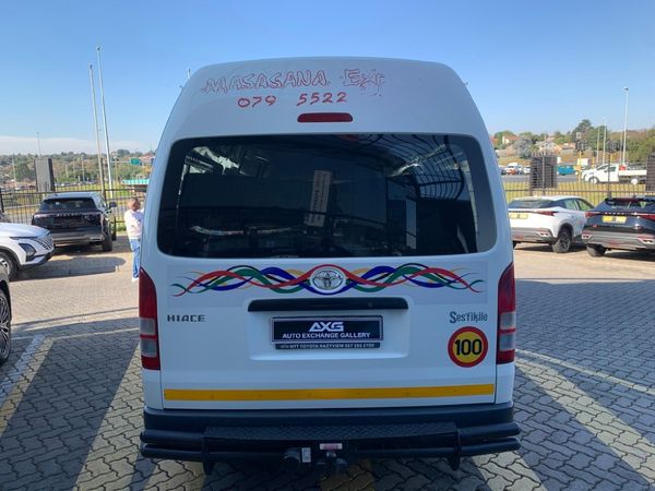 2024-Toyota-Quantum-25-D-4D-Sesfikile-16-seat image:4