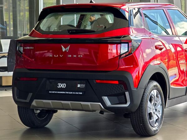 2026-Mahindra-XUV-3XO-12T-MX2-Auto image:13