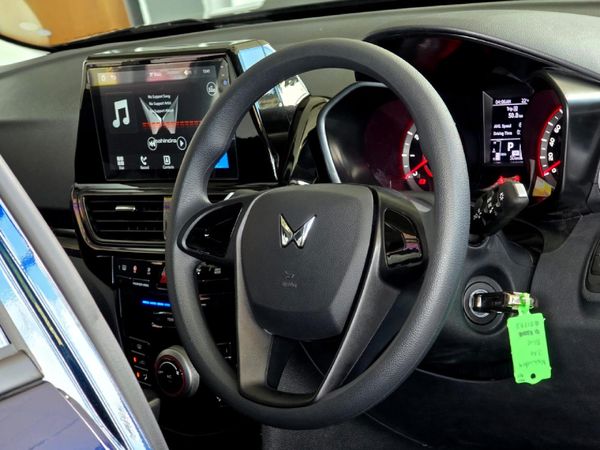 2026-Mahindra-XUV-3XO-12T-MX2-Auto image:14
