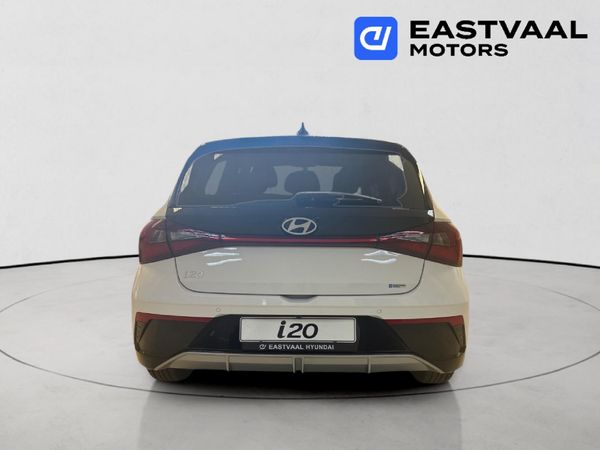 2026-Hyundai-i20-12-Executive image:5