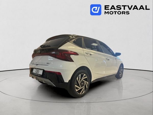 2026-Hyundai-i20-12-Executive image:6