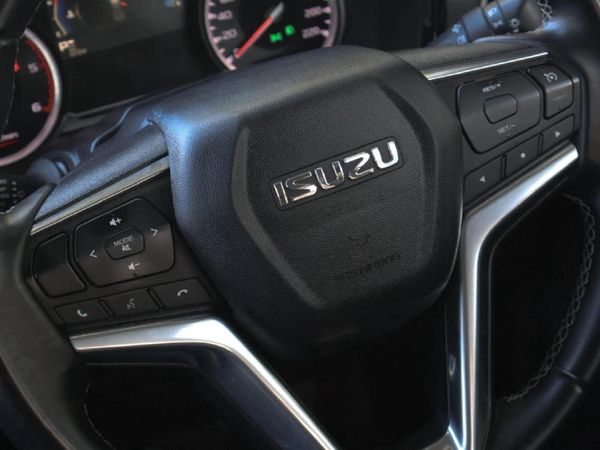 2023-Isuzu-D-Max-30-DDI-LSE-4x4-Auto-Double-Cab image:10