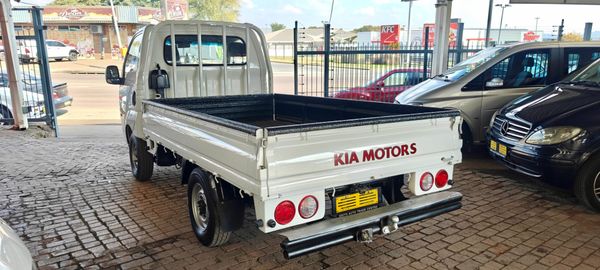 2013-Kia-K-Series-Pick-Up-K-2700-Workhorse image:3