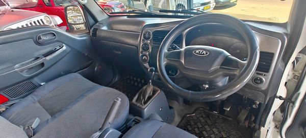 2013-Kia-K-Series-Pick-Up-K-2700-Workhorse image:6