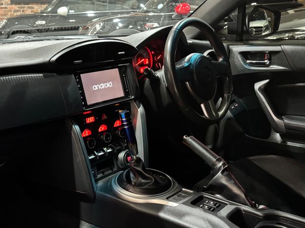 2012-Toyota-86-20-High-Auto image:9