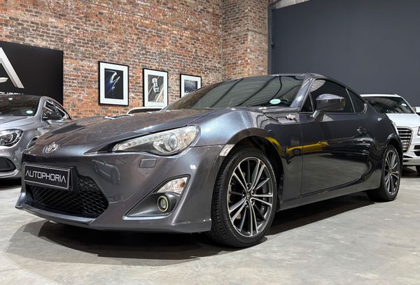 2012-Toyota-86-20-High-Auto image:5