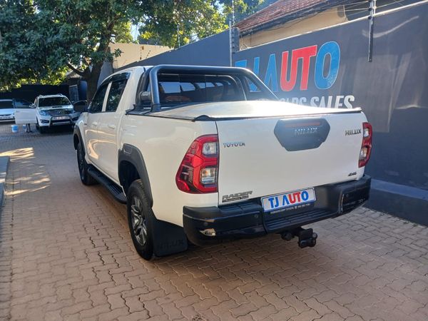 2024-Toyota-Hilux-24-GD-6-SRX-4x4-Double-Cab image:4