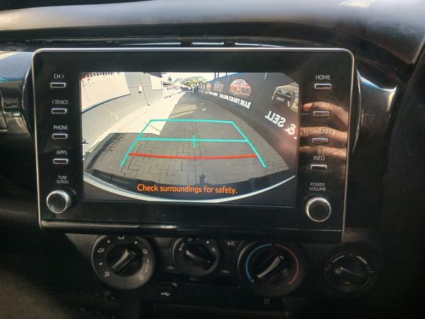 2024-Toyota-Hilux-24-GD-6-SRX-4x4-Double-Cab image:6