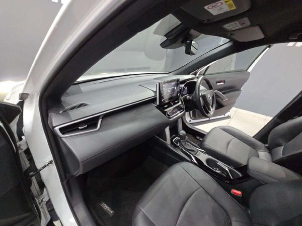 2024-Toyota-Corolla-Cross-18-XR-Hybrid image:14