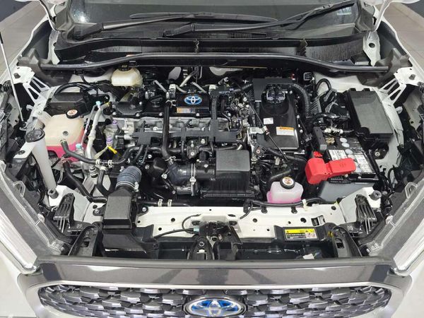 2024-Toyota-Corolla-Cross-18-XR-Hybrid image:5