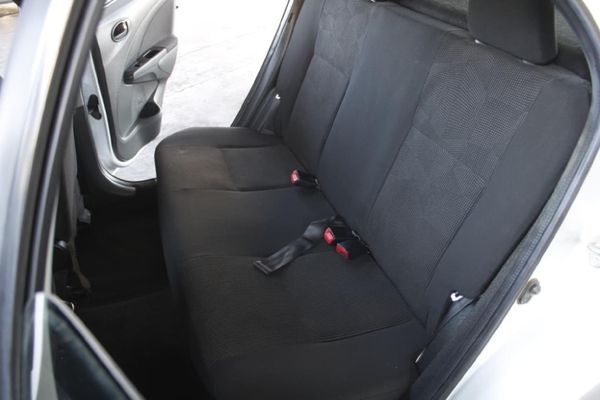 2016-Toyota-Etios-15-XS-5-dr image:12