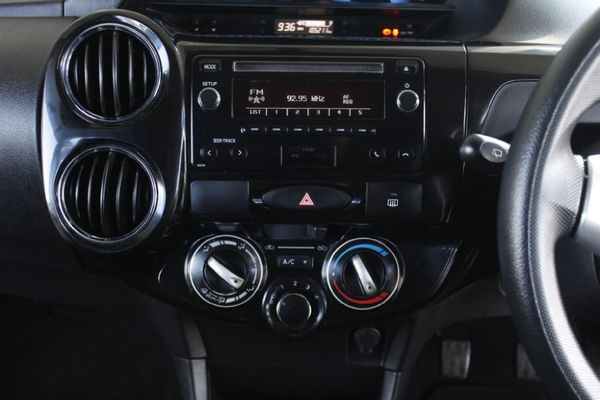 2017-Toyota-Etios-Cross-15-XS-5-dr image:16