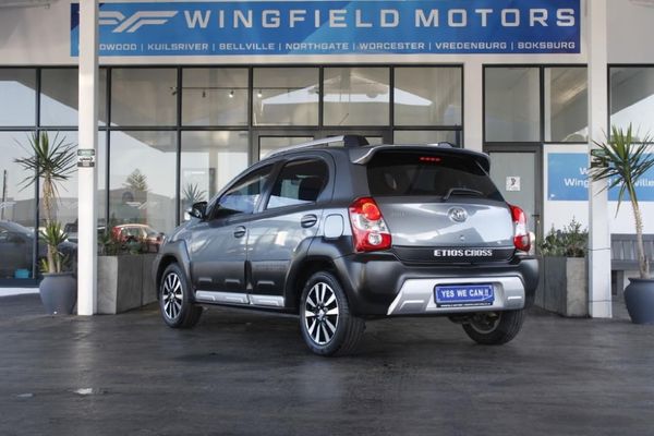 2017-Toyota-Etios-Cross-15-XS-5-dr image:5