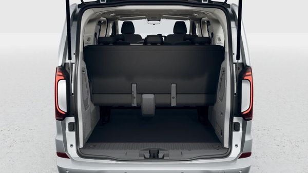 2026-Volkswagen-Kombi-20TDI-Edition-Auto image:5