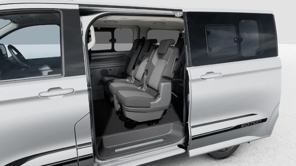 2026-Volkswagen-Kombi-20TDI-Edition-Auto image:3