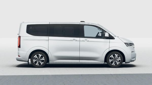 2026-Volkswagen-Kombi-20TDI-Style-4mot-Auto image:7