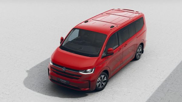 2026-Volkswagen-Kombi-20TDI-Style-4mot-Auto image:4