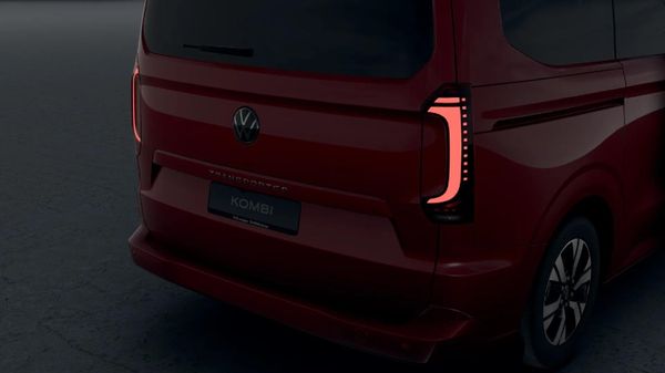 2026-Volkswagen-Kombi-20TDI-Style-4mot-Auto image:6
