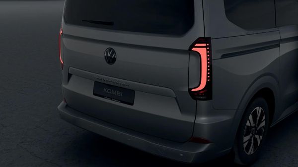 2026-Volkswagen-Kombi-20TDI-Style-4mot-Auto image:6