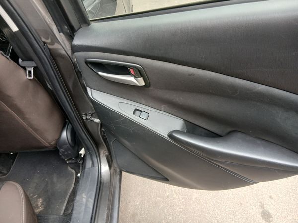 2021-Mazda-2-15-Active image:10