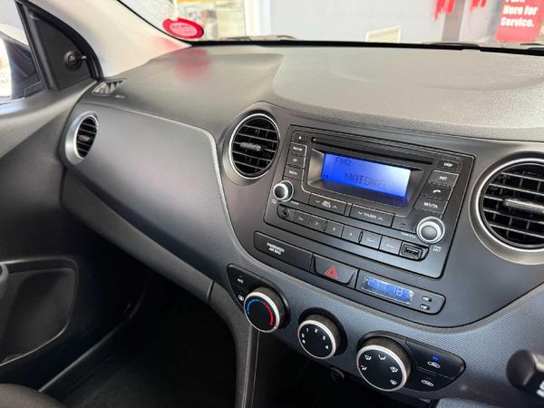 2020-Hyundai-Grand-i10-10-Motion image:10