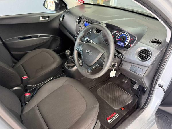 2020-Hyundai-Grand-i10-10-Motion image:12