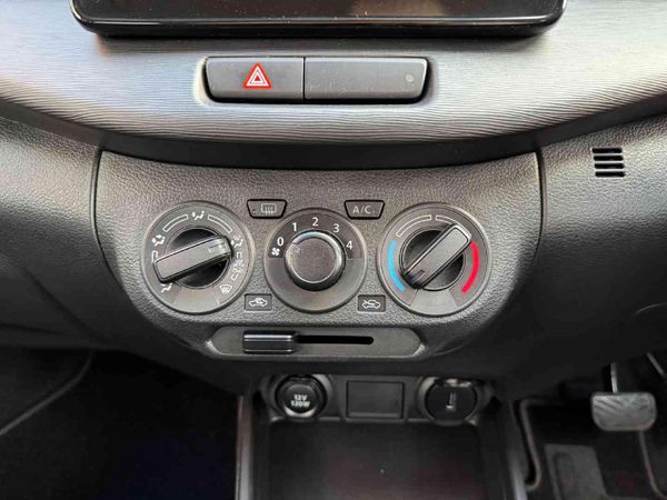 2026-Toyota-Rumion-15-SX-Auto image:9