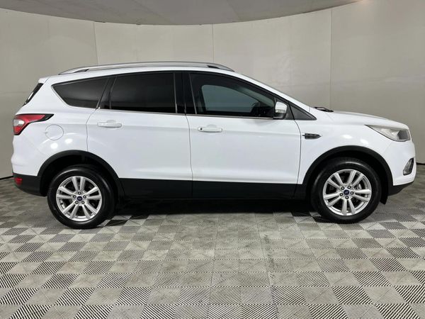 2019-Ford-Kuga-15-EcoBoost-Ambiente image:15