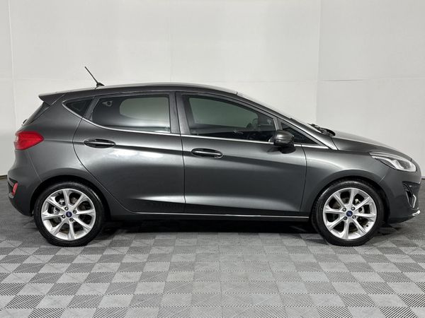2019-Ford-Fiesta-10-EcoBoost-Titanium-5-dr image:17