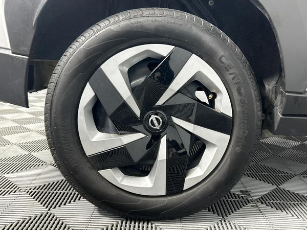 2024-Nissan-Magnite-10-Visia-AMT image:7