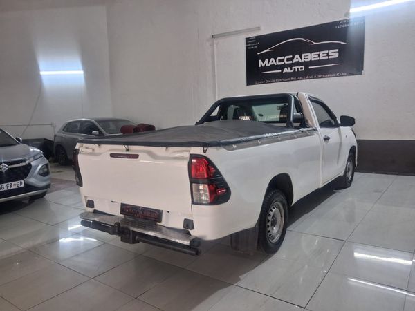 2018-Toyota-Hilux-24-GD-6-SR-Single-Cab image:9