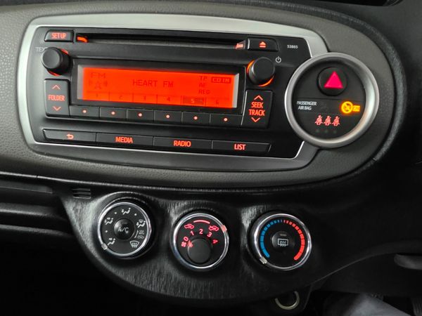 2012-Toyota-Yaris-2012-Toyota-Yaris-10-XS-5dr image:13