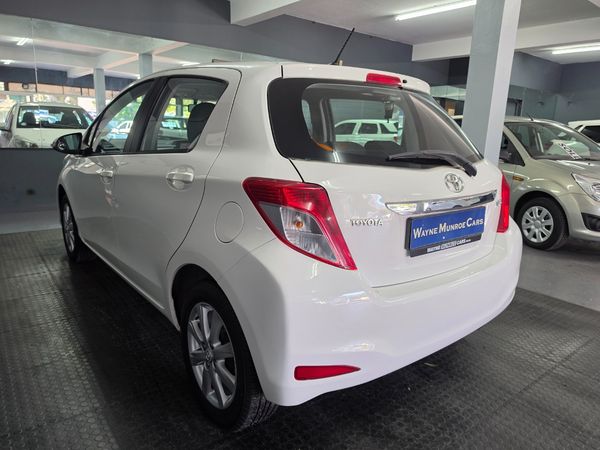 2012-Toyota-Yaris-2012-Toyota-Yaris-10-XS-5dr image:5