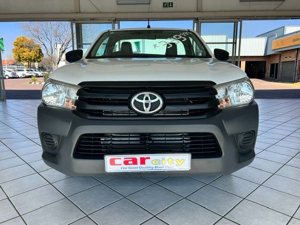 2023-Toyota-Hilux-24-GD-S-AC-Single-Cab image:1