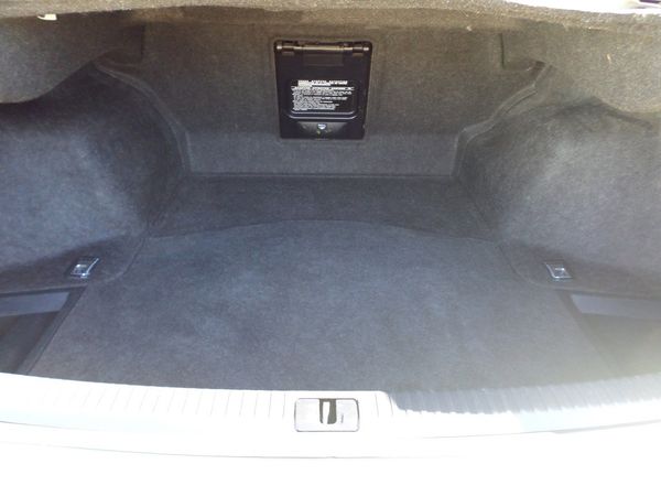 2012-Lexus-IS-350-EX image:14