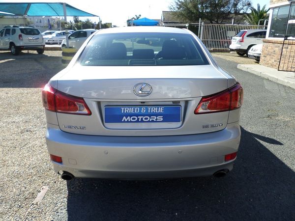 2012-Lexus-IS-350-EX image:7