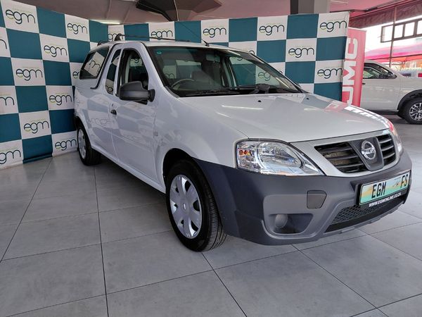 2016-Nissan-NP200-15-dCi-Safety-Pack image:1