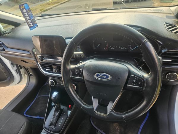 2018-Ford-Fiesta-10-EcoBoost-Trend-Auto-5-dr image:13