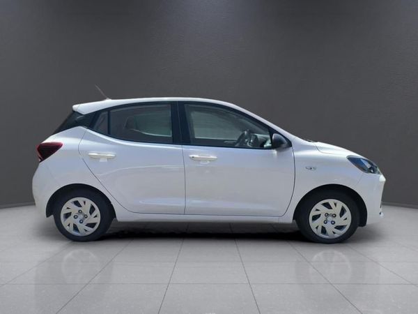 2025-Hyundai-Grand-i10-10-Motion image:7