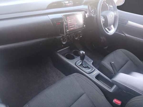2023-Toyota-Hilux-24-GD-6-Raider-4x4-Auto-Double-Cab image:13