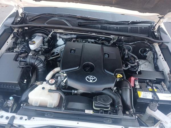 2023-Toyota-Hilux-24-GD-6-Raider-4x4-Auto-Double-Cab image:17