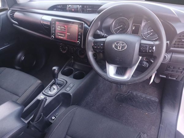 2023-Toyota-Hilux-24-GD-6-Raider-4x4-Auto-Double-Cab image:8