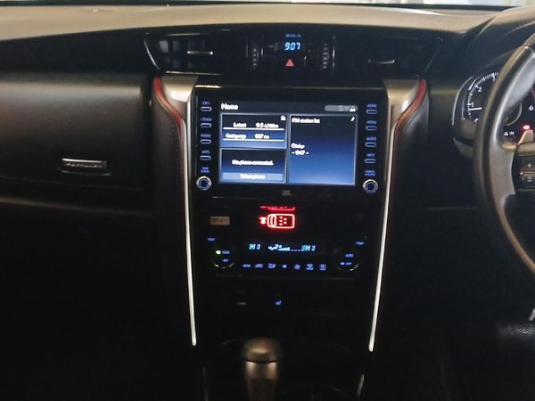 2023-Toyota-Fortuner-28-GD-6-VX-Auto image:14