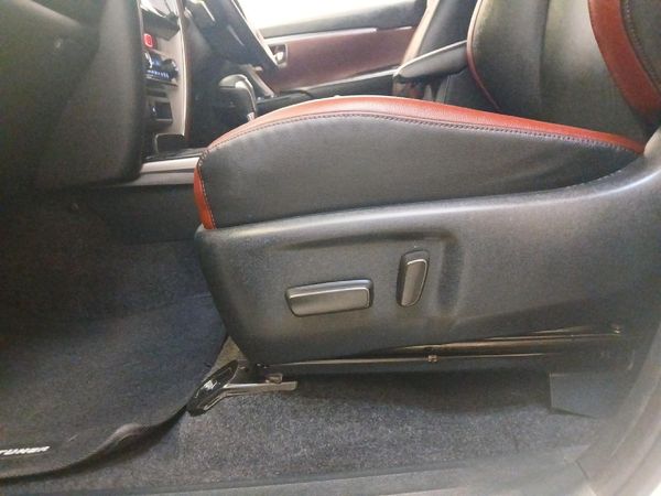 2023-Toyota-Fortuner-28-GD-6-VX-Auto image:18