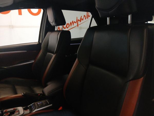 2023-Toyota-Fortuner-28-GD-6-VX-Auto image:20