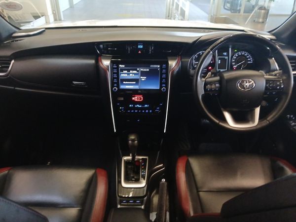 2023-Toyota-Fortuner-28-GD-6-VX-Auto image:5