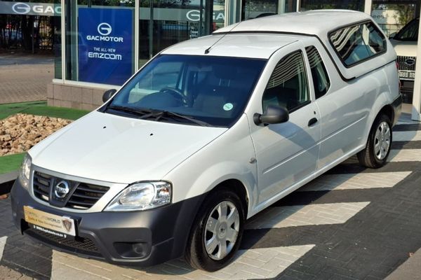 2022-Nissan-NP200-16-AC-Safety-Pack image:6
