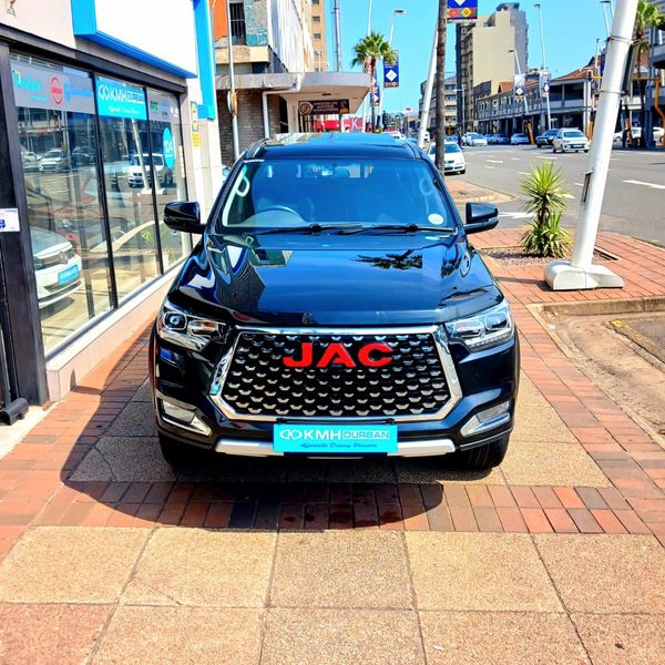 2023-JAC-T8-20-CTI-Super-Lux-Double-Cab image:4